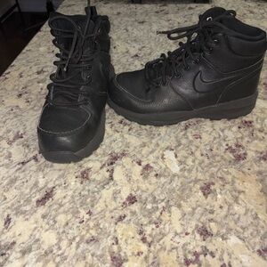 Nike Black High-Top Boots